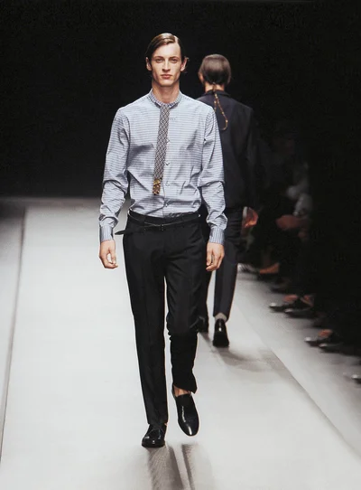 Look 11